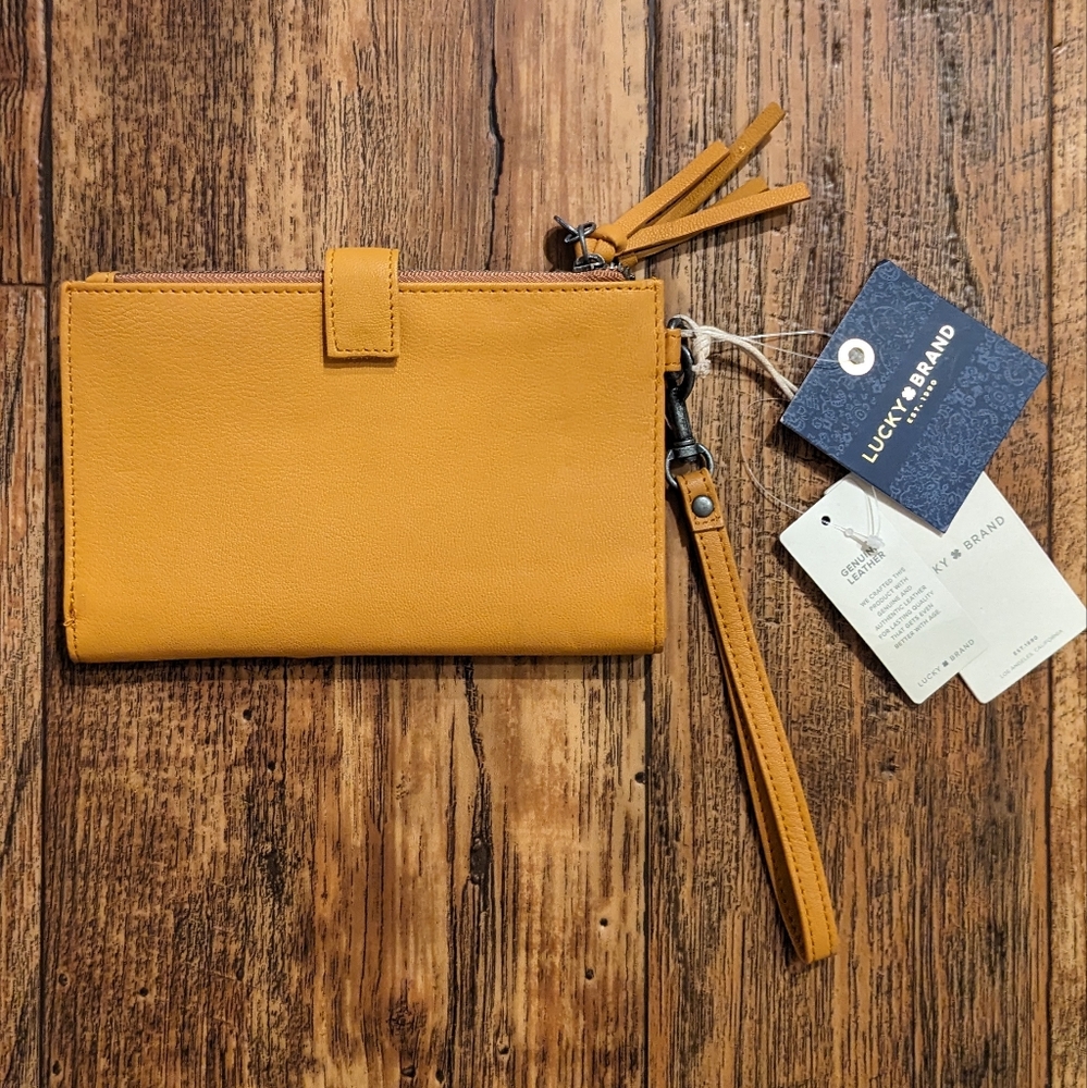 LUCKY BRAND Rayla Leather Phone Wallet NWT